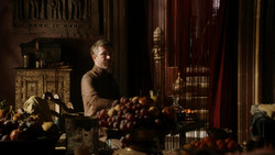 extant_GameOfThrones_1x07-YouWinOrYouDie_0907