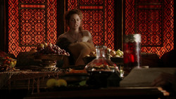 extant_GameOfThrones_1x07-YouWinOrYouDie_0930
