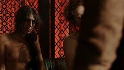 extant_GameOfThrones_1x07-YouWinOrYouDie_0945