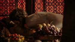 extant_GameOfThrones_1x07-YouWinOrYouDie_1064