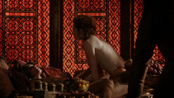 extant_GameOfThrones_1x07-YouWinOrYouDie_1123