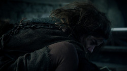 extant_GameOfThrones_1x07-YouWinOrYouDie_1463