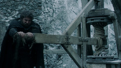 extant_GameOfThrones_1x07-YouWinOrYouDie_1915