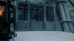 extant_GameOfThrones_1x07-YouWinOrYouDie_1935