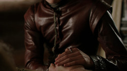 extant_GameOfThrones_1x07-YouWinOrYouDie_2012