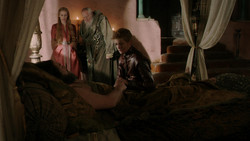 extant_GameOfThrones_1x07-YouWinOrYouDie_2034