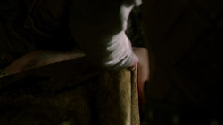 extant_GameOfThrones_1x07-YouWinOrYouDie_2138