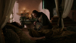 extant_GameOfThrones_1x07-YouWinOrYouDie_2246