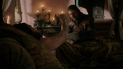 extant_GameOfThrones_1x07-YouWinOrYouDie_2372