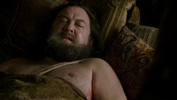 extant_GameOfThrones_1x07-YouWinOrYouDie_2402