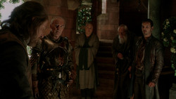 extant_GameOfThrones_1x07-YouWinOrYouDie_2570