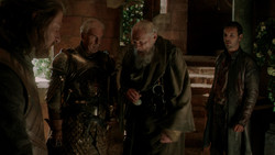 extant_GameOfThrones_1x07-YouWinOrYouDie_2583