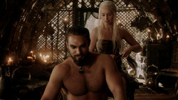 extant_GameOfThrones_1x07-YouWinOrYouDie_2779