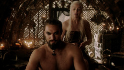 extant_GameOfThrones_1x07-YouWinOrYouDie_2784