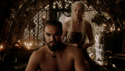 extant_GameOfThrones_1x07-YouWinOrYouDie_2785