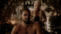 extant_GameOfThrones_1x07-YouWinOrYouDie_2789