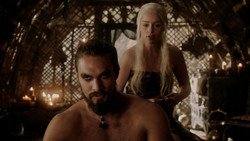 extant_GameOfThrones_1x07-YouWinOrYouDie_2796