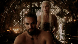 extant_GameOfThrones_1x07-YouWinOrYouDie_2802