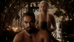 extant_GameOfThrones_1x07-YouWinOrYouDie_2805