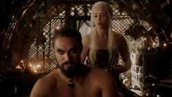 extant_GameOfThrones_1x07-YouWinOrYouDie_2806