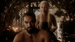 extant_GameOfThrones_1x07-YouWinOrYouDie_2808