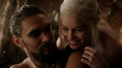 extant_GameOfThrones_1x07-YouWinOrYouDie_2829