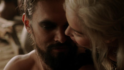 extant_GameOfThrones_1x07-YouWinOrYouDie_2834