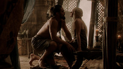 extant_GameOfThrones_1x07-YouWinOrYouDie_2843