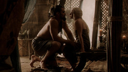 extant_GameOfThrones_1x07-YouWinOrYouDie_2850