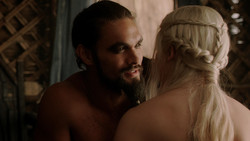 extant_GameOfThrones_1x07-YouWinOrYouDie_2853