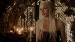 extant_GameOfThrones_1x07-YouWinOrYouDie_2875