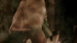 extant_GameOfThrones_1x07-YouWinOrYouDie_2888