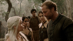 extant_GameOfThrones_1x07-YouWinOrYouDie_2973