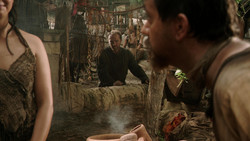 extant_GameOfThrones_1x07-YouWinOrYouDie_3132