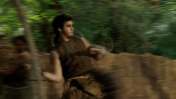 extant_GameOfThrones_1x07-YouWinOrYouDie_3366