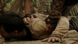 extant_GameOfThrones_1x07-YouWinOrYouDie_3377