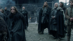 extant_GameOfThrones_1x07-YouWinOrYouDie_3423