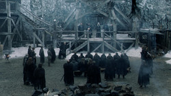 extant_GameOfThrones_1x07-YouWinOrYouDie_3571