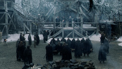 extant_GameOfThrones_1x07-YouWinOrYouDie_3572