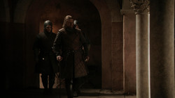 extant_GameOfThrones_1x07-YouWinOrYouDie_4210