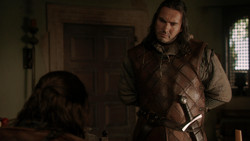 extant_GameOfThrones_1x07-YouWinOrYouDie_4459