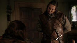 extant_GameOfThrones_1x07-YouWinOrYouDie_4460