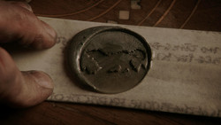 extant_GameOfThrones_1x07-YouWinOrYouDie_4483