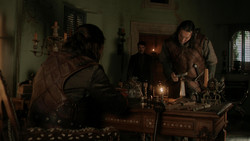 extant_GameOfThrones_1x07-YouWinOrYouDie_4501