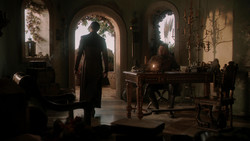 extant_GameOfThrones_1x07-YouWinOrYouDie_4565