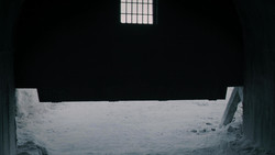 extant_GameOfThrones_1x07-YouWinOrYouDie_4842