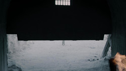 extant_GameOfThrones_1x07-YouWinOrYouDie_4845