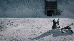 extant_GameOfThrones_1x07-YouWinOrYouDie_4852