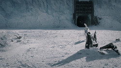 extant_GameOfThrones_1x07-YouWinOrYouDie_4855