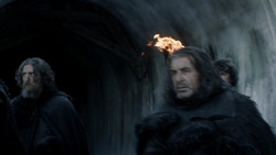 extant_GameOfThrones_1x07-YouWinOrYouDie_4883